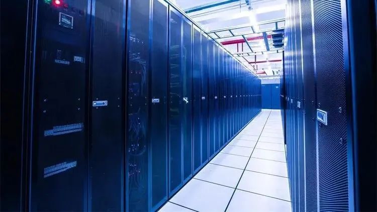 学了计算机，又不想敲代码？淮北师范大学95后网络工程师的三段职业探索